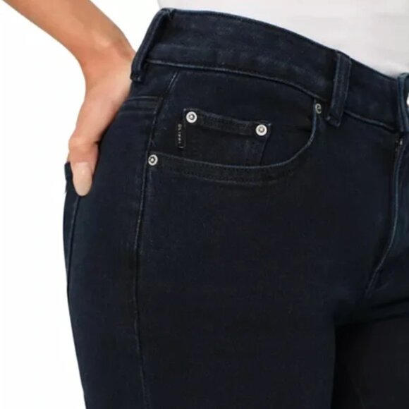 DL1961 Cindy Slim Boot Mid Rise Instasculpt 33" - Flatiron - 30 - Like New - Picture 7 of 10